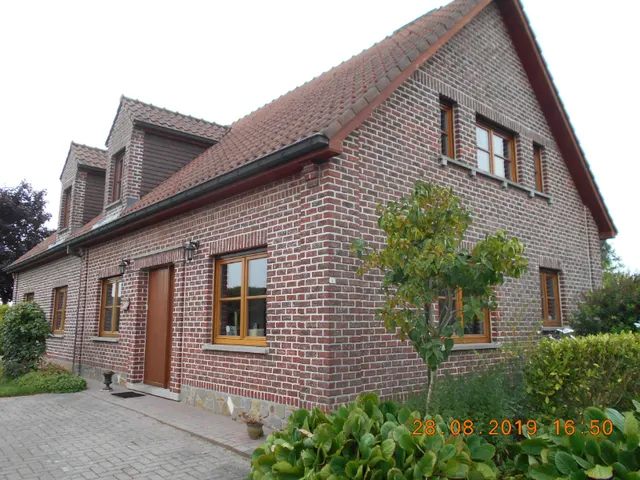Woning te huur in Beerlegem – 1/5