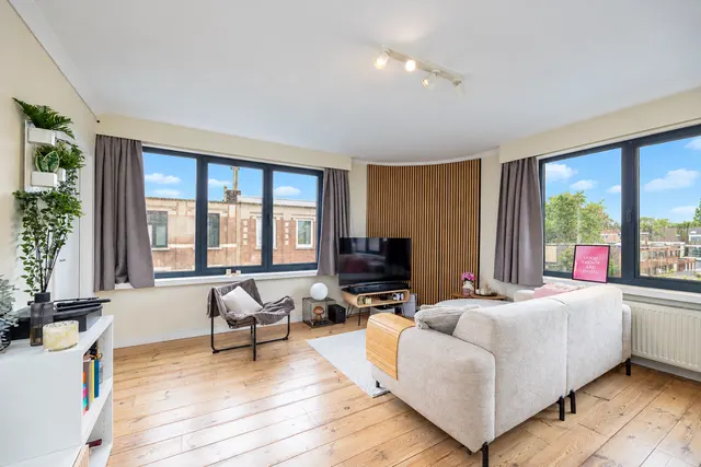 Appartement te koop in Edegem – 1/10