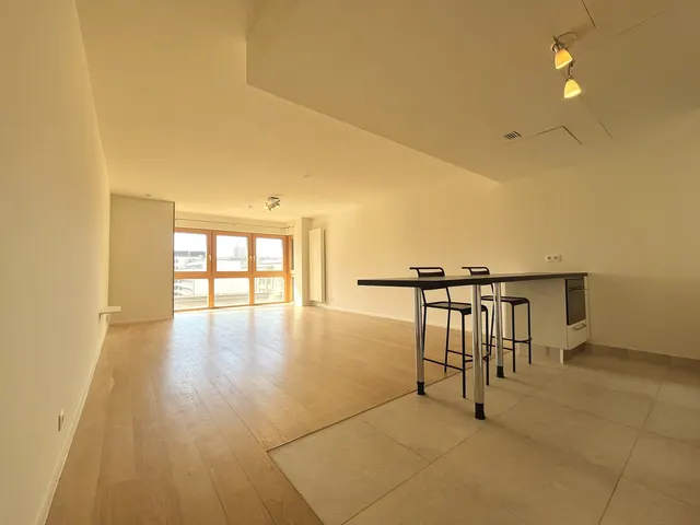 Appartement te huur in Etterbeek – 1/10