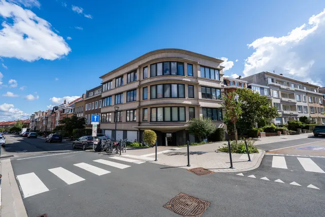 Apartment for sale in Schaerbeek – 1/10