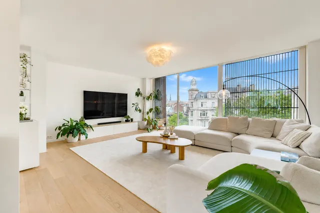 Penthouse te koop in Ixelles – 1/10