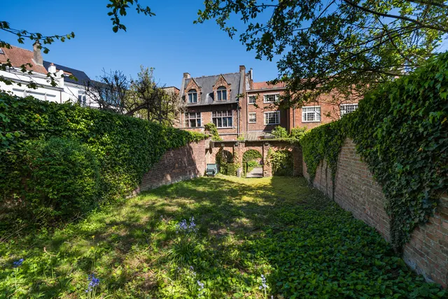 Maison à vendre à Ixelles – 1/10