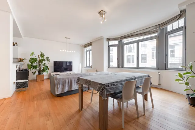 Appartement te koop in Uccle – 1/10