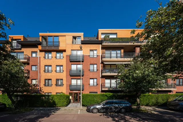 Appartement te koop in Evere – 1/10