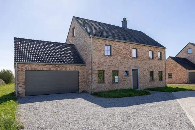 Huis te koop in Ottignies-Louvain-la-Neuve – 1/7