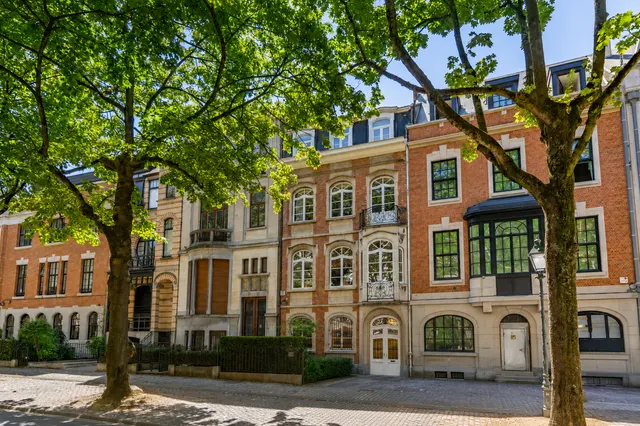 Huis te koop in Ixelles – 1/10