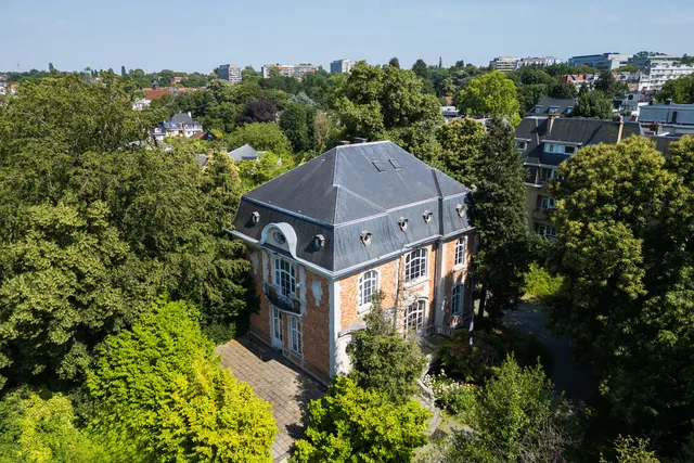 House for sale in Ixelles – 1/10
