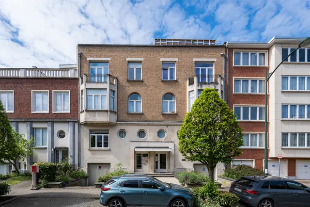 Appartement te koop in Woluwe-Saint-Pierre – 1/10