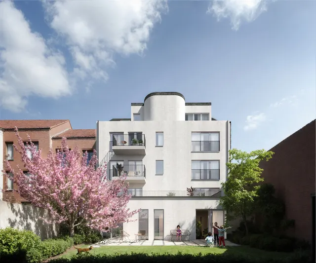 Rez-de-chaussée te koop in Ixelles – 1/10