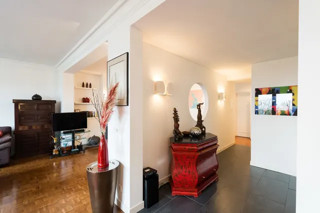 Appartement te koop in Uccle – 1/10