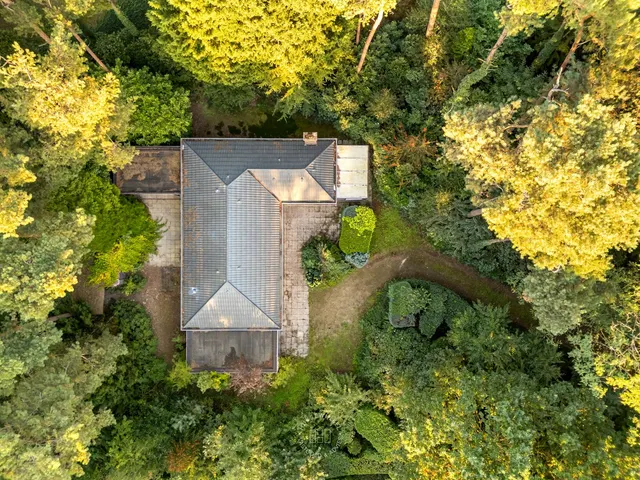 Bungalow te koop in Waasmunster – 1/10