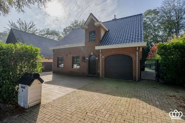 Huis à vendre à Essen – 1/10