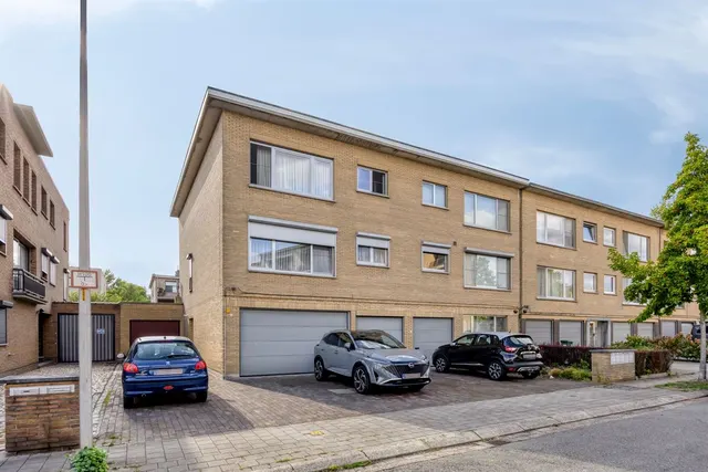 Appartement te huur in Edegem – 1/10