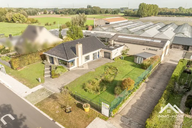 Villa te koop in Lokeren – 1/10