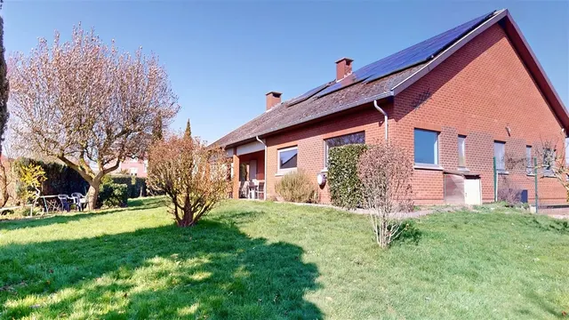 Huis te koop in La Louvière – 1/10