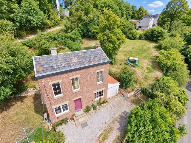 Huis te koop in Awirs – 1/10