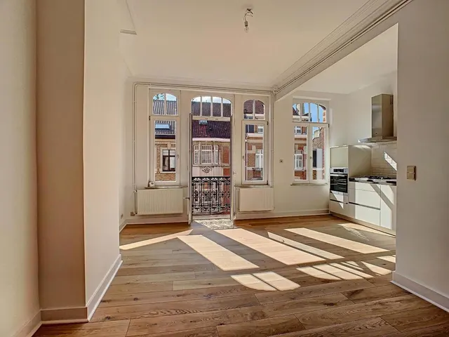 Appartement te huur in Ixelles – 1/4