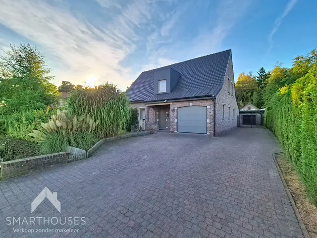 Huis te koop in Oostmalle – 1/10