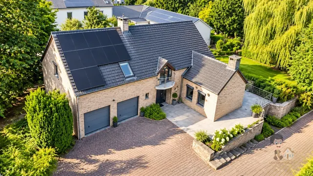 Huis te koop in Marcinelle – 1/10