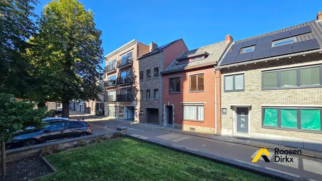 Huis à vendre à Maaseik – 1/10