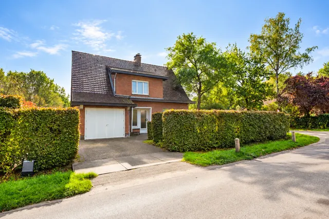 Huis te koop in Kalmthout – 1/10