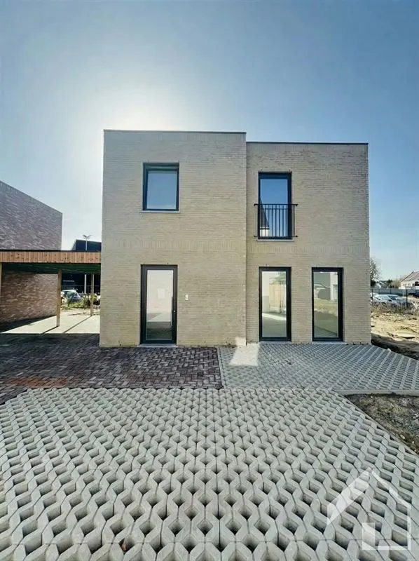Maison à vendre à Broechem – 1/10