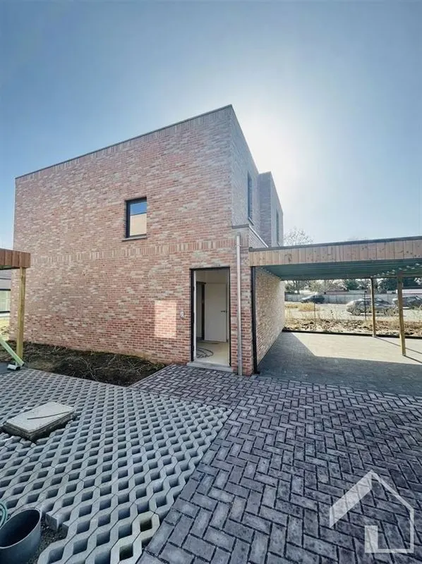 Maison à vendre à Broechem – 1/9
