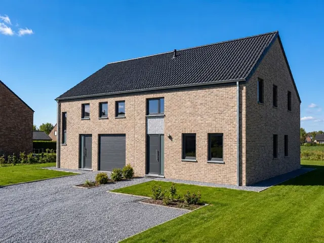 Huis te koop in Crehen – 1/3