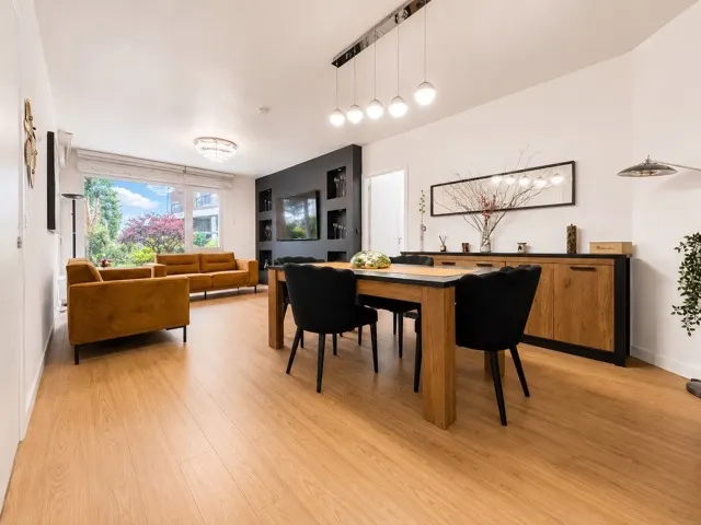 Rez-de-chaussée à vendre à Schaerbeek – 1/10