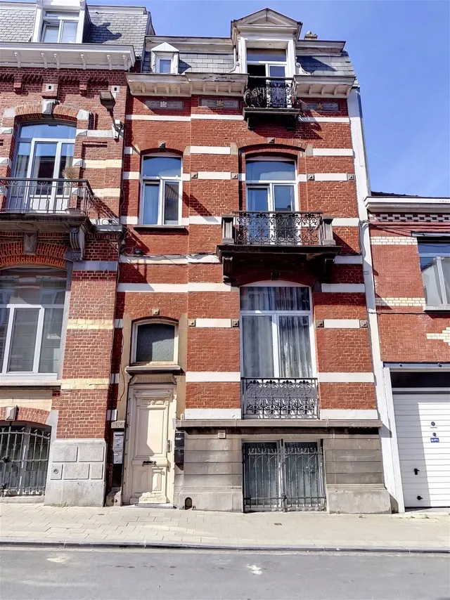 Huis te koop in Bruxelles – 1/10