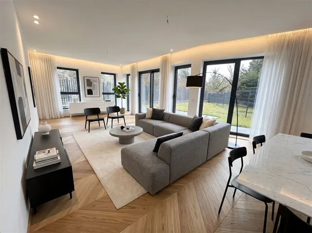 Appartement te koop in Uccle – 1/10