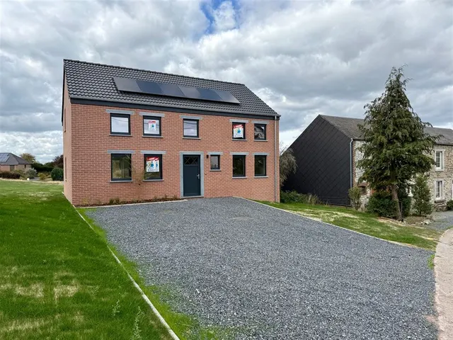 Huis te koop in Beauraing – 1/10