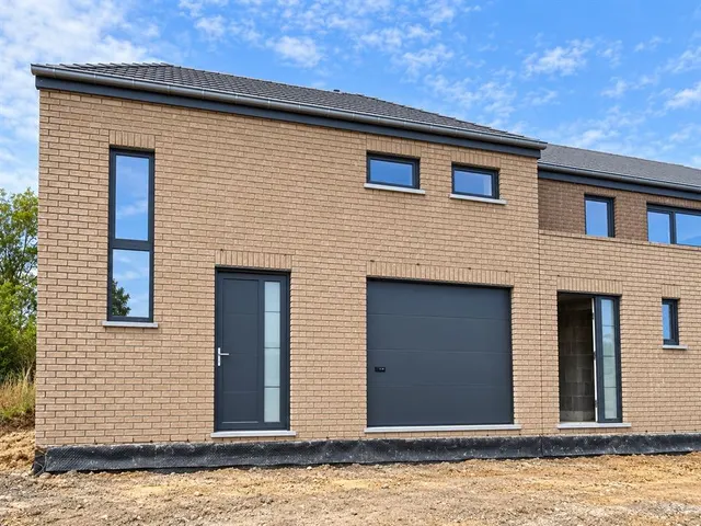Huis te koop in Couthuin – 1/10