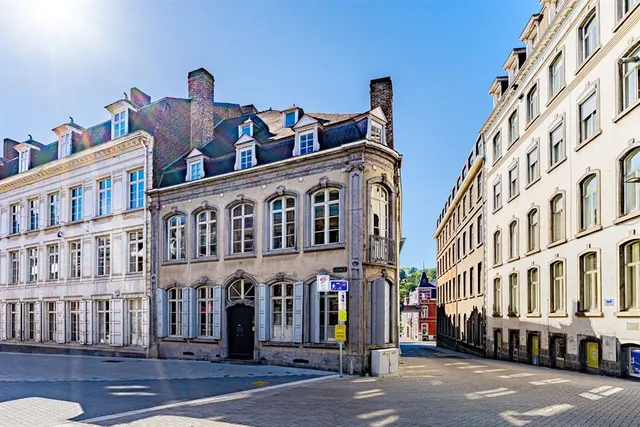 Huis te koop in Namur – 1/10