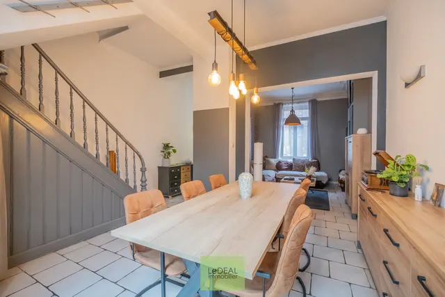 Maison à vendre à Marcinelle – 1/10