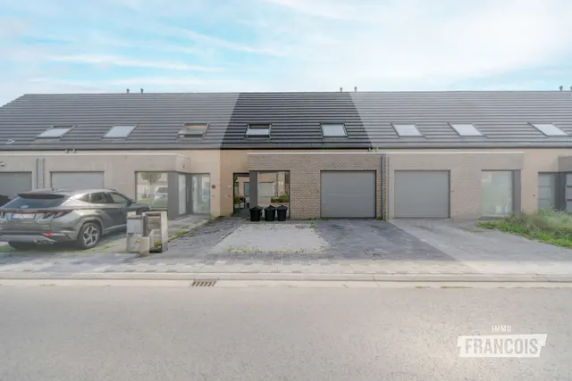 Huis te koop in Oostende – 1/10