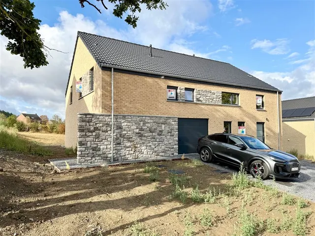 Huis te koop in Houyet – 1/10
