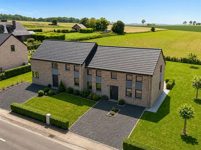 Huis te koop in Ciney – 1/10