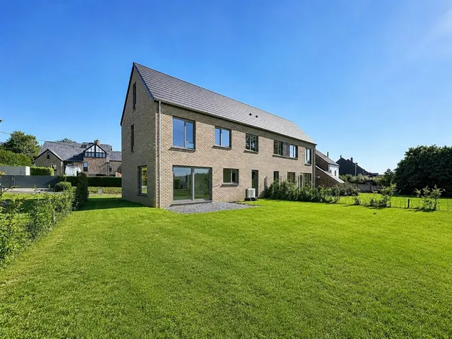 Huis te koop in Namur – 1/10