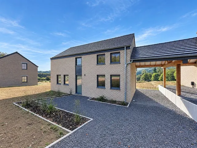 Huis te koop in Marchin – 1/10