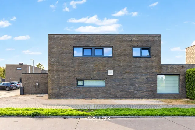 Huis te koop in Wachtebeke – 1/10