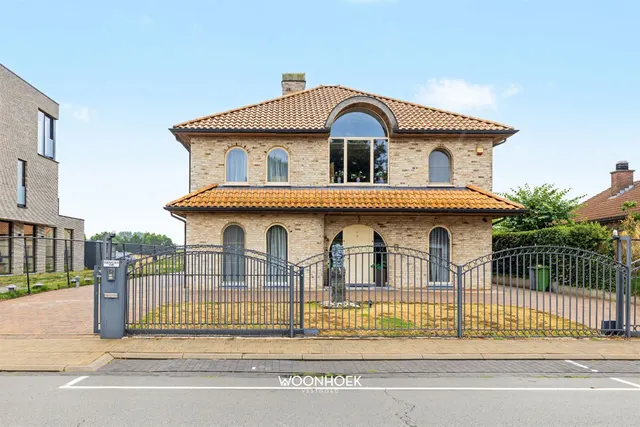 Villa te koop in Sint-Niklaas – 1/10
