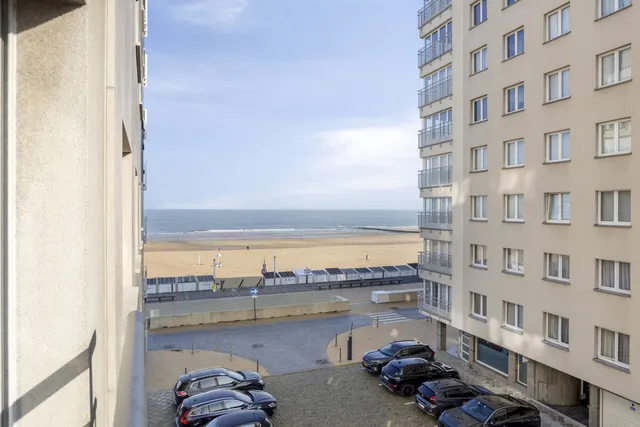 Appartement te koop in Oostende – 1/10