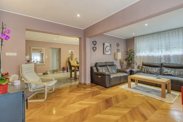 Huis te koop in Liedekerke – 1/10