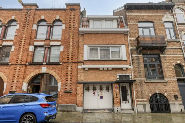 Huis te koop in Anderlecht – 1/10