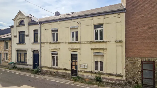 Huis te koop in Saint-Hubert – 1/10