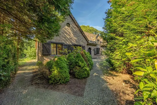 Huis te koop in Zoersel – 1/4
