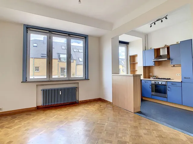 Appartement te koop in Etterbeek – 1/10