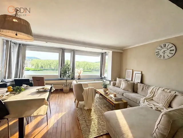 Appartement te koop in Liège – 1/9