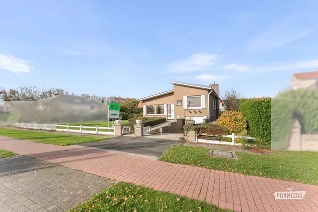 Villa for sale in Blankenberge – 1/10